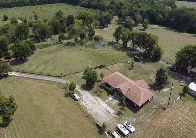 Photo 3 of Single family home for sale at 2306 County Road 4145, Bonham, TX 75418 | MLS# 21062525 | Listing updated on 2026-09-09