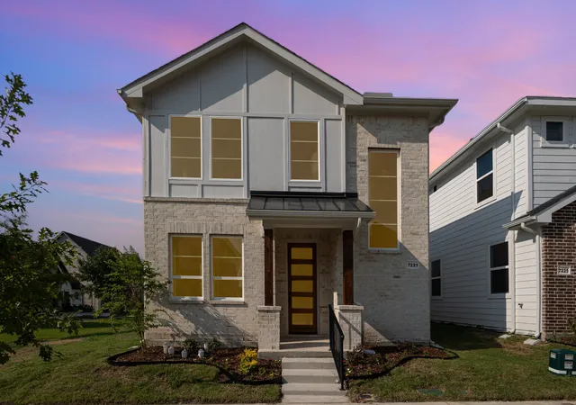 Photo 1 of Sale Pending at 7221 Bayhill Ln, Rowlett, TX 75088 | MLS# 21064519 | Listing updated on 2026-09-28