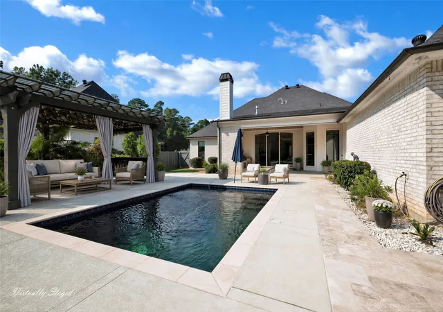 Photo 2 of Single family home for sale at 407 Oakwood Trace Court, Shreveport, LA 71106 | MLS# 21064402 | Listing updated on 2026-09-13