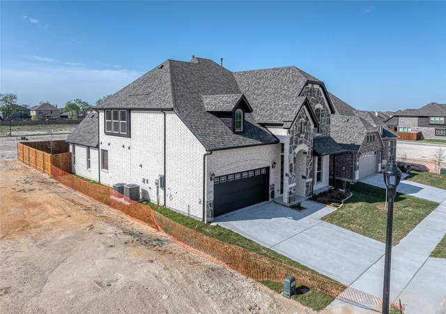 Photo 3 of Single family home for sale at 1909 Amber Gate Dr, Anna, TX 75409 | MLS# 21068673 | Listing updated on 2026-09-16
