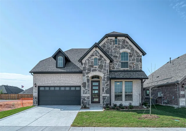 Photo 3 of Single family home for sale at 1909 Amber Gate Dr, Anna, TX 75409 | MLS# 21068673 | Listing updated on 2026-09-16