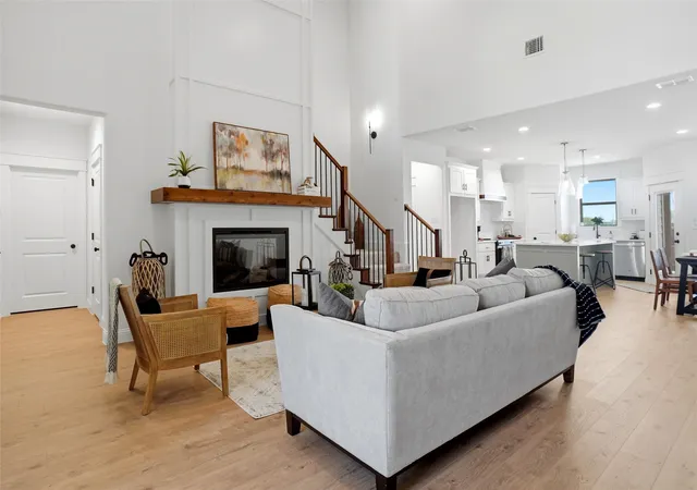 Photo 3 of Townhouse for sale at 210 Legacy Blvd, Weatherford, TX 76085 | MLS# 21068548 | Listing updated on 2026-09-12