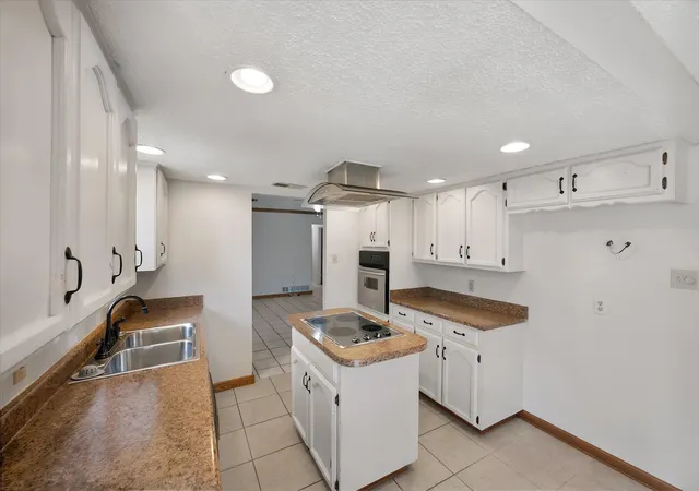 Photo 3 of Single family home for sale at 3724 Billie Faye Dr, North Richland Hills, TX 76180 | MLS# 21068313 | Listing updated on 2026-09-14