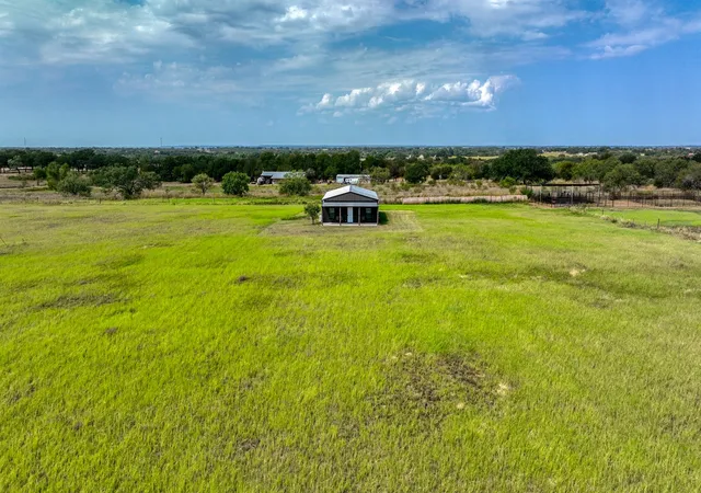 Photo 3 of Single family home for sale at 3810 Fairview Rd, Millsap, TX 76066 | MLS# 21068164 | Listing updated on 2026-09-14