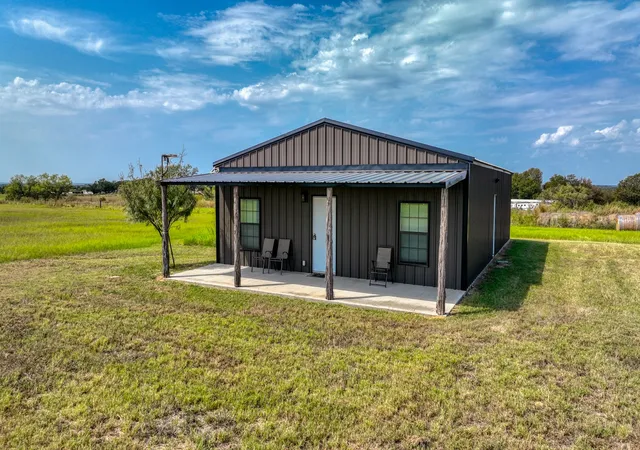 Photo 3 of Single family home for sale at 3810 Fairview Rd, Millsap, TX 76066 | MLS# 21068164 | Listing updated on 2026-09-14