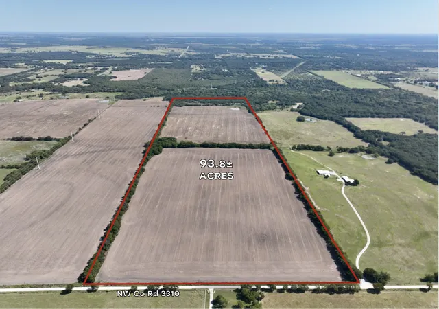 Photo 1 of Land for sale at Tbd 938± Acres Nw Co Rd 3310, Frost, TX 76641 | MLS# 21072239 | Listing updated on 2026-09-25