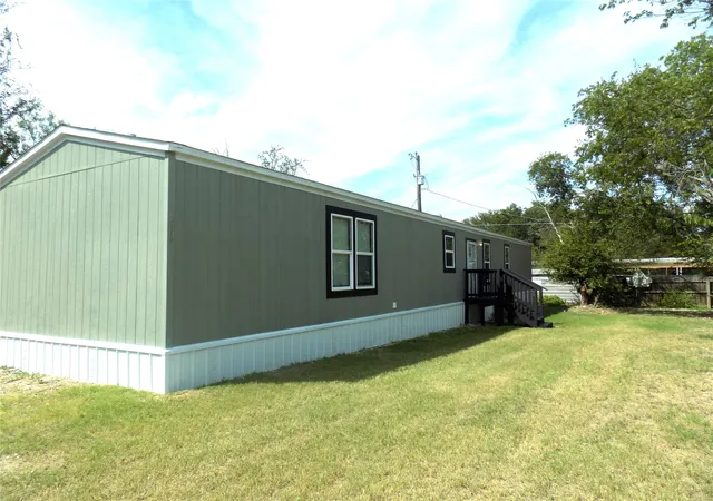 Photo 1 of Manufactured home for sale at 2916 Blackjack Ln, Granbury, TX 76048 | MLS# 21072226 | Listing updated on 2026-09-13