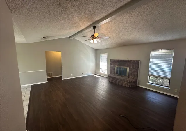 Photo 3 of Single family home for sale at 22 Haven Cir, Denison, TX 75020 | MLS# 21075287 | Listing updated on 2026-10-05