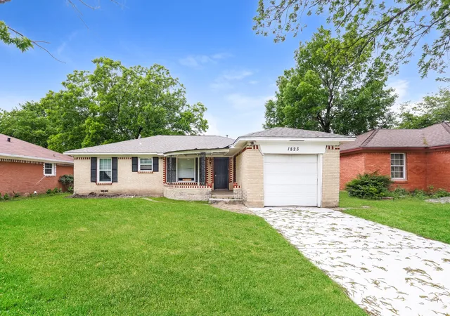Photo 1 of Sale Pending at 1823 Houghton Rd, Dallas, TX 75217 | MLS# 21069970 | Listing updated on 2026-09-14