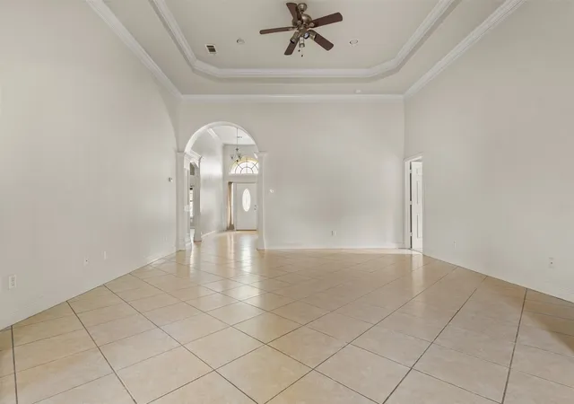 Photo 3 of Single family home for sale at 490 Lynne Dr, Rockwall, TX 75032 | MLS# 21076864 | Listing updated on 2026-09-12