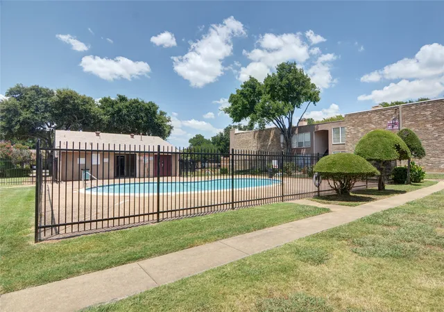 Photo 19 of Condo for sale at 5624 Boca Raton Blvd #133, Fort Worth, TX 76112 | MLS# 21077744 | Listing updated on 2026-08-02