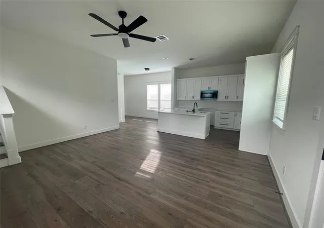 Photo 3 of Sale Pending at 3535 Spring Ave, Dallas, TX 75210 | MLS# 21078405 | Listing updated on 2026-09-09