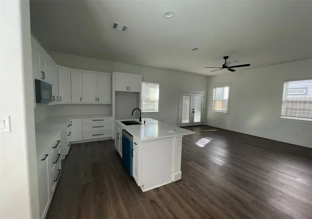Photo 3 of Sale Pending at 3535 Spring Ave, Dallas, TX 75210 | MLS# 21078405 | Listing updated on 2026-09-09