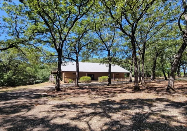 Photo 3 of Single family home for sale at 161 Colt Dr, Sadler, TX 76264 | MLS# 21078626 | Listing updated on 2026-07-30