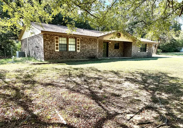 Photo 2 of Sale Pending at 249 County Road 1150, Ravenna, TX 75476 | MLS# 21078896 | Listing updated on 2026-07-29