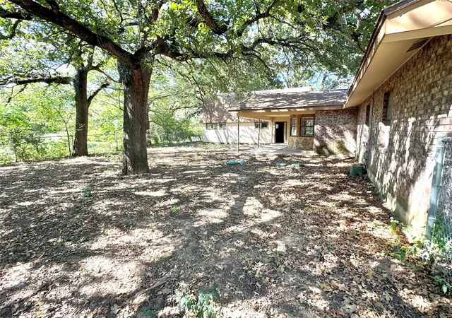 Photo 3 of Sale Pending at 249 County Road 1150, Ravenna, TX 75476 | MLS# 21078896 | Listing updated on 2026-07-29