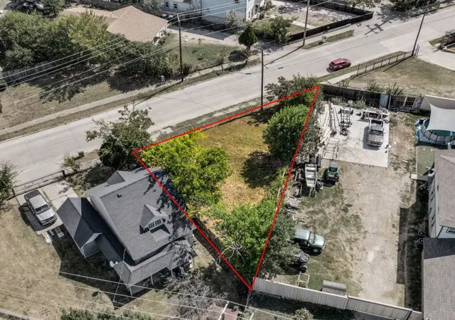 Photo 3 of Land for sale at 3519 Weisenberger Dr, Dallas, TX 75212 | MLS# 21080757 | Listing updated on 2026-09-08