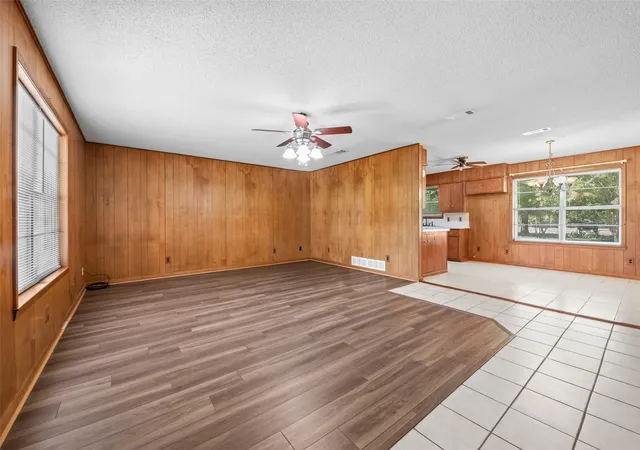 Photo 4 of Single family home for sale at 3092 N Trinity St, Decatur, TX 76234 | MLS# 21082002 | Listing updated on 2026-09-14