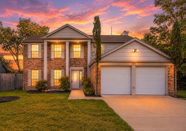 Photo 1 of Sale Pending at 2321 Warwick Ave, Grand Prairie, TX 75052 | MLS# 21082871 | Listing updated on 2026-09-10