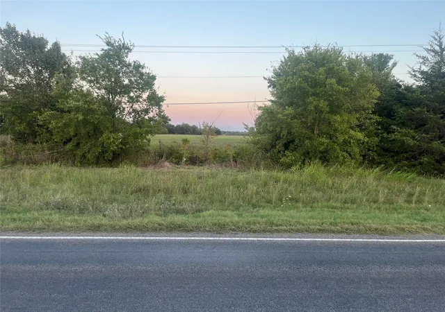 Photo 2 of Land for sale at 000 Fm 273, Bonham, TX 75418 | MLS# 21082697 | Listing updated on 2026-09-08