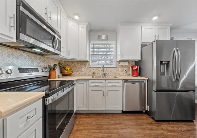 Photo 2 of Single family home for sale at 1206 Spring St, Waco, TX 76704 | MLS# 21086373 | Listing updated on 2026-09-10