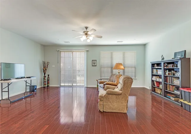 Photo 3 of Townhouse for sale at 3888 Everwood Ln, Addison, TX 75001 | MLS# 21085988 | Listing updated on 2026-09-10