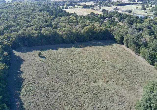 Photo 3 of Land for sale at 9190 E Fm 922, Valley View, TX 76272 | MLS# 21081891 | Listing updated on 2026-09-10