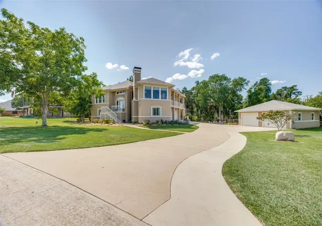 Photo 1 of Single family home for sale at 167 Panorama Cir, Pottsboro, TX 75076 | MLS# 21088362 | Listing updated on 2026-10-05