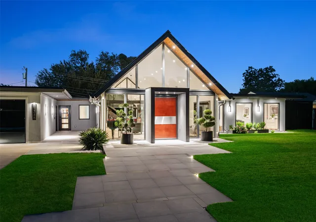 Photo 3 of Single family home for sale at 11348 Valleydale Dr, Dallas, TX 75230 | MLS# 21086299 | Listing updated on 2026-09-15