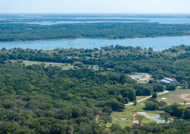 Photo 1 of Sale Pending at 1639 Bloomfield Rd, Valley View, TX 76272 | MLS# 21089692 | Listing updated on 2026-10-06