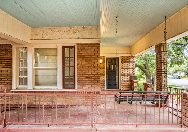 Photo 3 of Single family home for sale at 2303 Mistletoe Dr, Fort Worth, TX 76110 | MLS# 21091394 | Listing updated on 2026-09-12