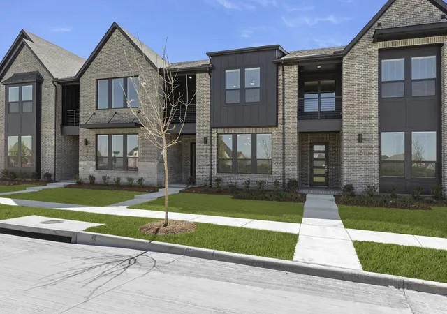 Photo 1 of Townhouse for sale at 3908 Keya Dr, Prosper, TX 75078 | MLS# 21092468 | Listing updated on 2026-09-23