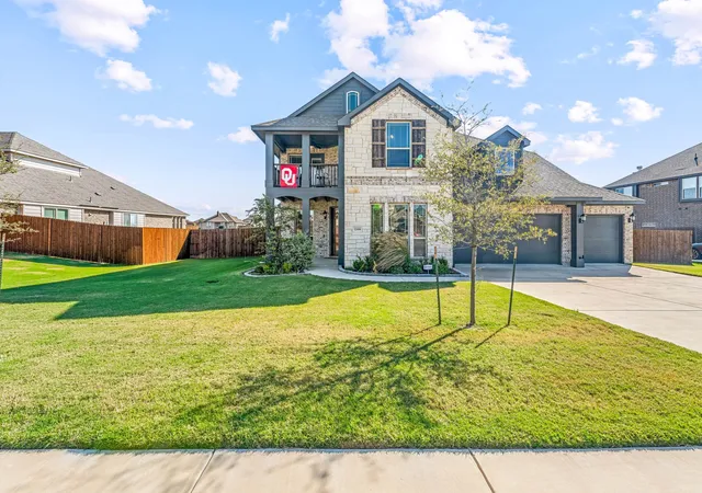 Single family home for sale at 12604 Eagles Blf, Godley, TX 76044 | MLS# 21092405