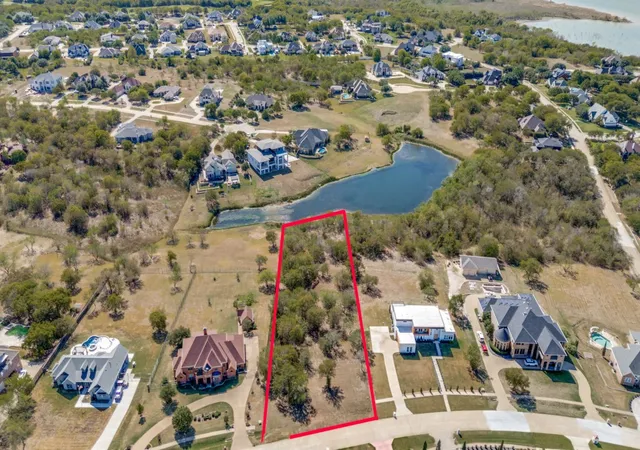 Photo 3 of Land for sale at 1036 Mallard Pointe Dr, Cedar Hill, TX 75104 | MLS# 21093774 | Listing updated on 2026-07-29