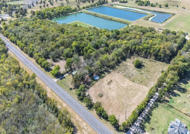 Photo 32 of Sale Pending at 962 Hwy 50, Ladonia, TX 75449 | MLS# 21093565 | Listing updated on 2026-09-15