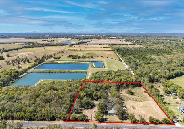 Photo 4 of Sale Pending at 962 Hwy 50, Ladonia, TX 75449 | MLS# 21093565 | Listing updated on 2026-09-15
