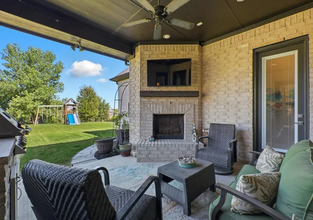 Photo 3 of Single family home for sale at 1319 Hicks Trl, Allen, TX 75002 | MLS# 21093969 | Listing updated on 2026-09-12