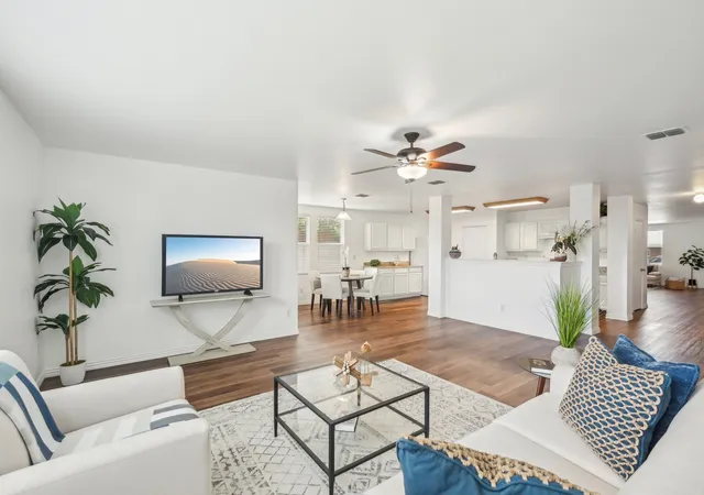 Photo 2 of Single family home for sale at 2905 Meadow Bluff Dr, Wylie, TX 75098 | MLS# 21083171 | Listing updated on 2026-09-14
