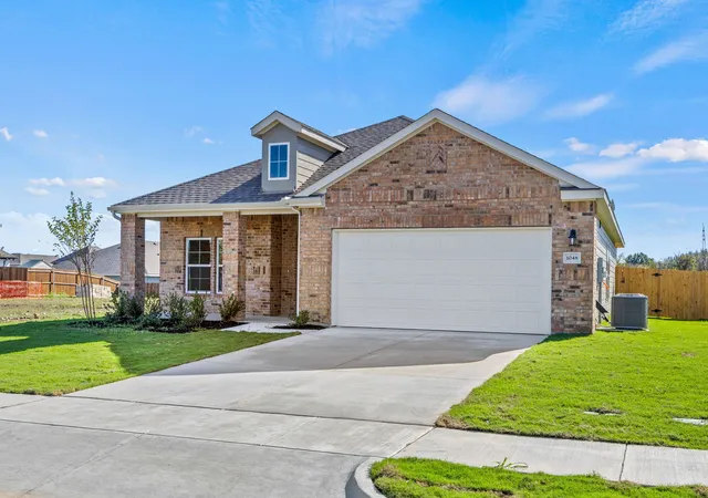 Photo 2 of Single family home for sale at 1048 Miraverde Trl, Crowley, TX 76036 | MLS# 21095397 | Listing updated on 2026-08-02