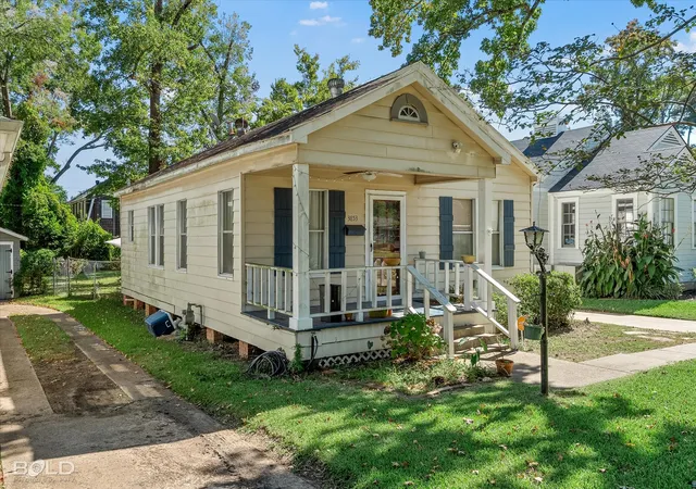 Photo 3 of Single family home for sale at 3853 Maryland Ave, Shreveport, LA 71106 | MLS# 21096577 | Listing updated on 2026-09-10