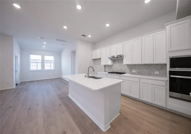 Photo 3 of Single family home for sale at 3921 Jasper Ln, Celina, TX 75009 | MLS# 21098176 | Listing updated on 2026-09-13