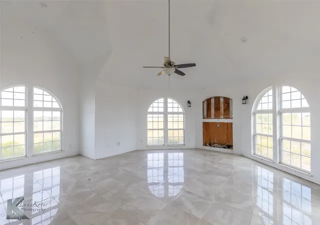 Photo 3 of Single family home for sale at 8773 W Lake Rd, Abilene, TX 79601 | MLS# 21097057 | Listing updated on 2026-09-11
