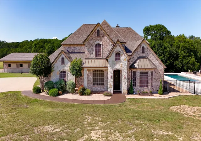 Photo 1 of Single family home for sale at 5033 Brook Ln, Anna, TX 75409 | MLS# 21098697 | Listing updated on 2026-09-14