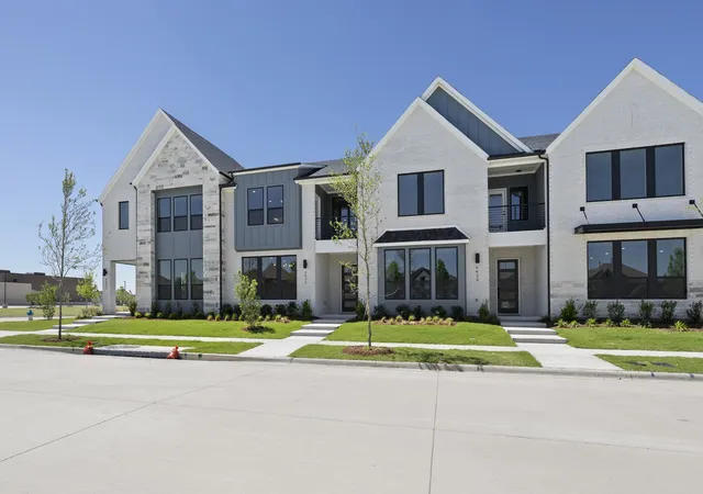 Photo 1 of Sale Pending at 4433 Flowerpot Dr, Prosper, TX 75078 | MLS# 21099364 | Listing updated on 2026-10-20