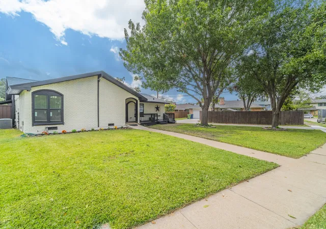 Photo 1 of Sale Pending at 3901 Greensboro Cir, Garland, TX 75041 | MLS# 21001183 | Listing updated on 2026-08-01