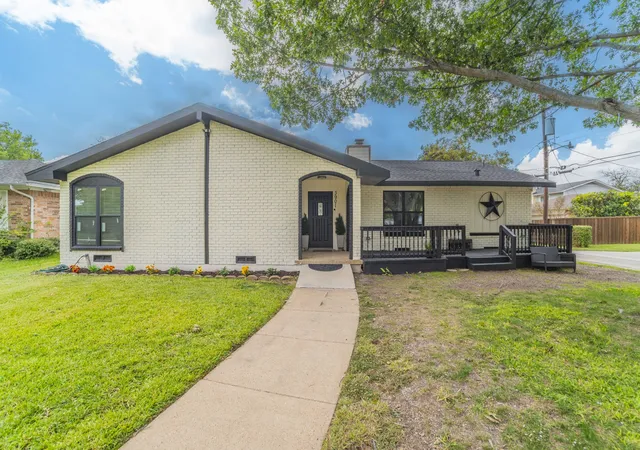 Photo 2 of Sale Pending at 3901 Greensboro Cir, Garland, TX 75041 | MLS# 21001183 | Listing updated on 2026-08-01