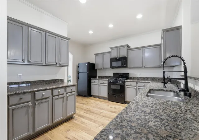 Photo 3 of Sale Pending at 521 Bailer Dr, Crowley, TX 76036 | MLS# 21099058 | Listing updated on 2026-07-30
