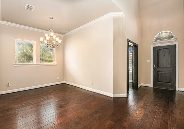 Photo 4 of Single family home for sale at 204 Lilypad Bnd, Argyle, TX 76226 | MLS# 21098199 | Listing updated on 2026-09-10