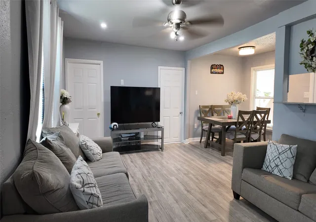 Photo 4 of Single family home for sale at 6621 Onyx Dr N, North Richland Hills, TX 76180 | MLS# 21097754 | Listing updated on 2026-09-10