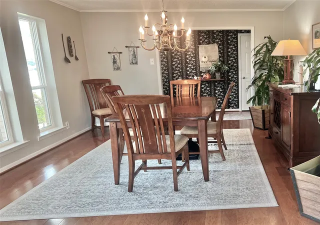 Photo 4 of Single family home for sale at 2626 Shoreline Dr, Sherman, TX 75092 | MLS# 21102482 | Listing updated on 2026-10-04